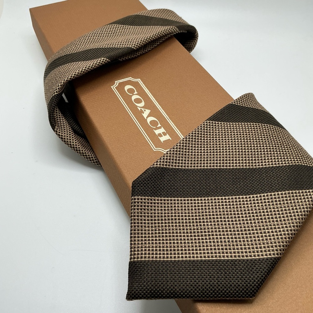 Vintage Coach Tie | 100% Italian Silk | Brown & Tan Regimental Stripe | Gift Box - Picture 4 of 8